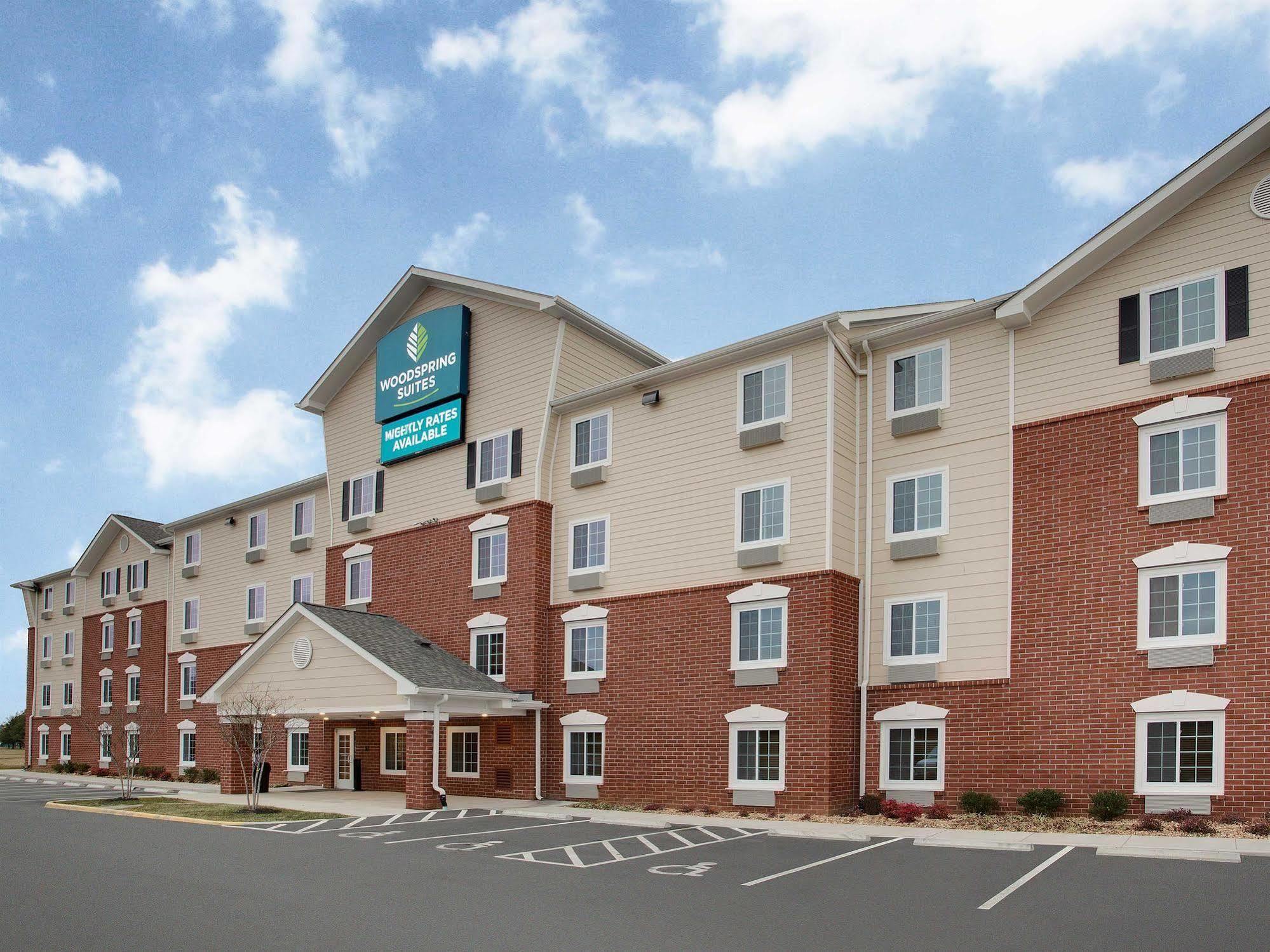 Woodspring Suites Fredericksburg Exteriér fotografie